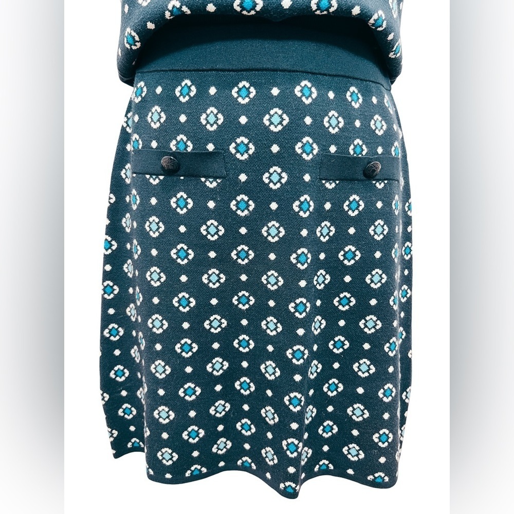 LOFT Navy & White Jacquard Floral Sweater Tank & Mini Skirt Matching Set - Picture 7 of 9